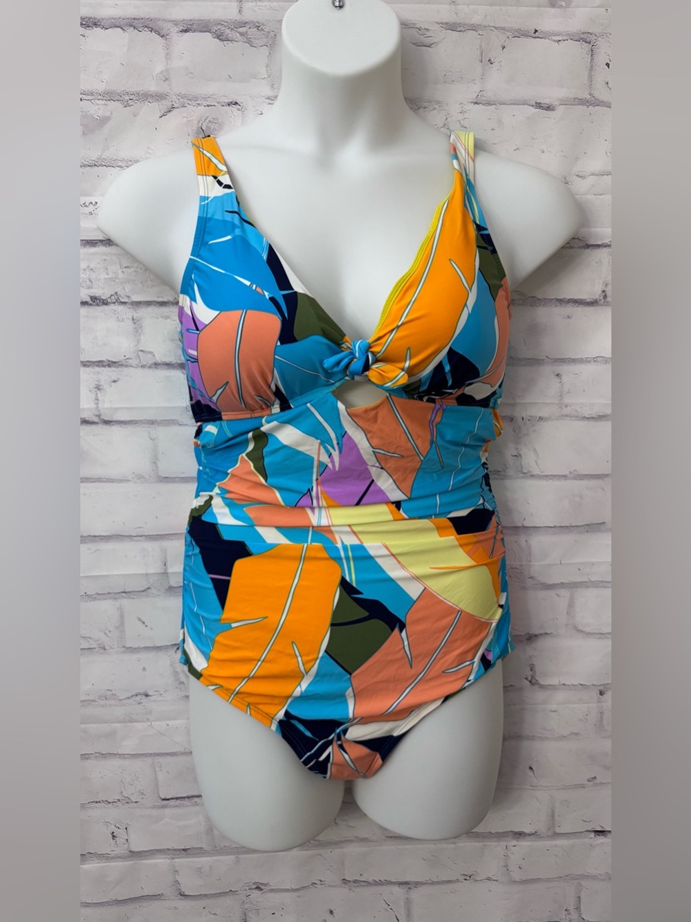 Jantzen Size 14 One Piece Slimming Swimsuit Cut Outs Front Tie Sexy Resortwear